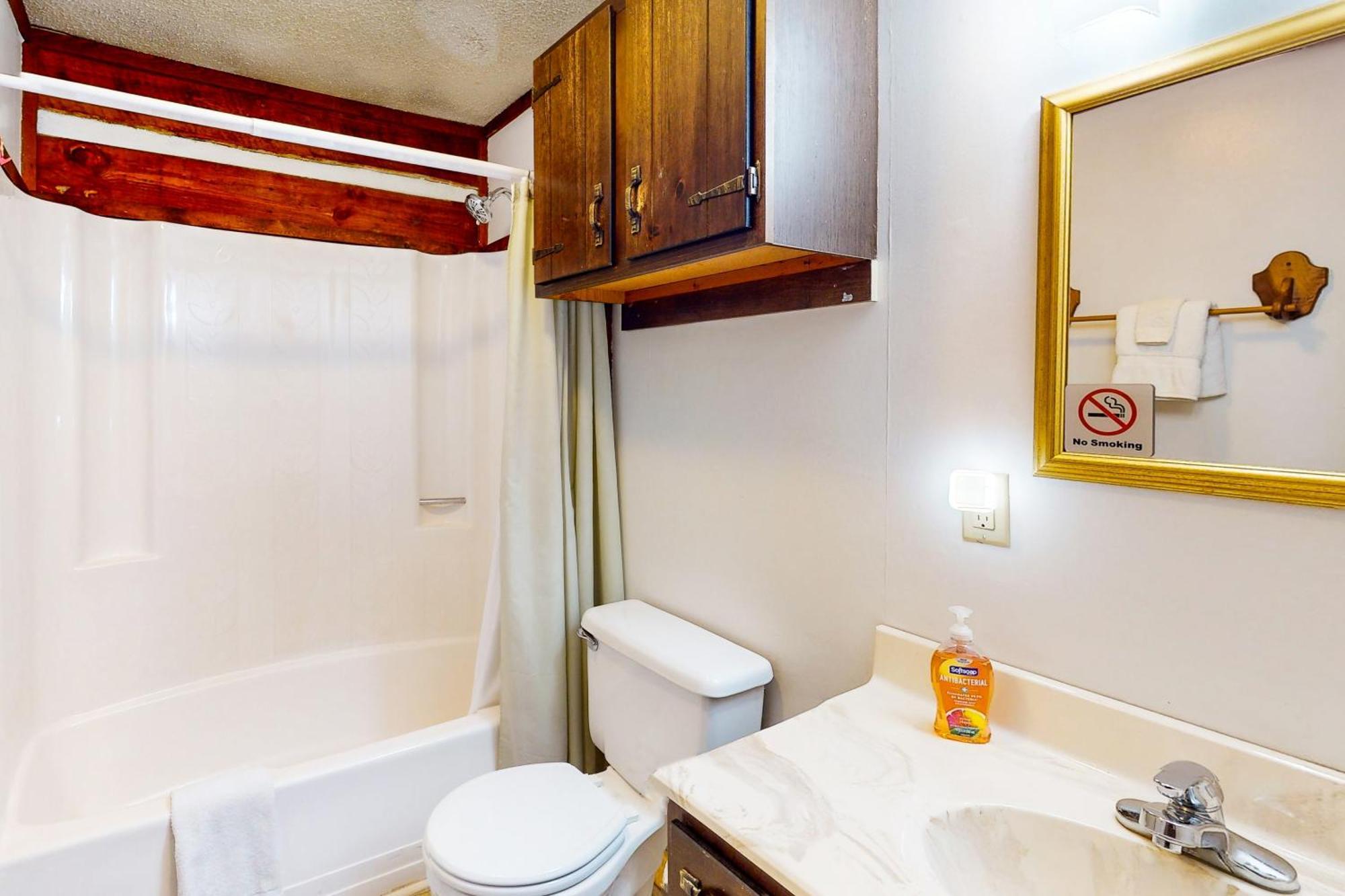2 Bed 2 Bath Vacation Home In Whittier II Ngoại thất bức ảnh